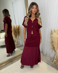 Emery Short Sleeve Top & Frill Detail Skirt - Wine